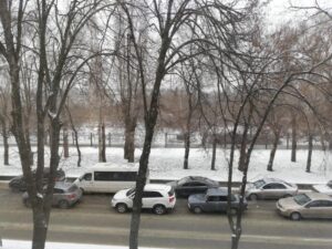 Перед въездом на ДнепроГЭС из-за ДТП образовалась пробка, – фото
