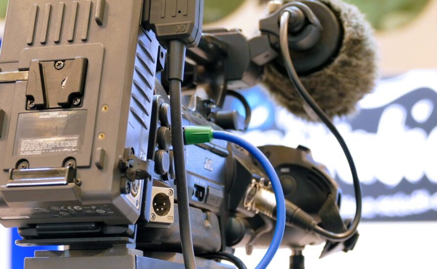 Глава ЗОГА распорядился прекратить вещание каналов ZIK, 112 Украина и NewsOne
