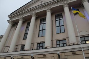 Запорожцы просят запретить партии “ОПЗЖ” и “Партию Шария”