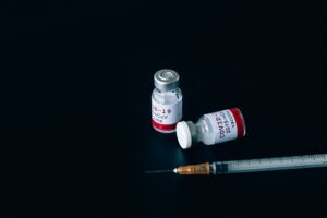 В Запорожской области вакцинировали 320 человек
