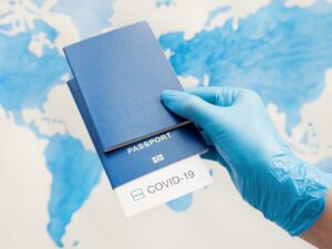 COVID-паспорт в Украине могут ввести с 1 июля: как он будет действовать