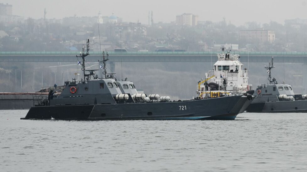 Кулеба: угроза в Азовском море беспрецедентно большая