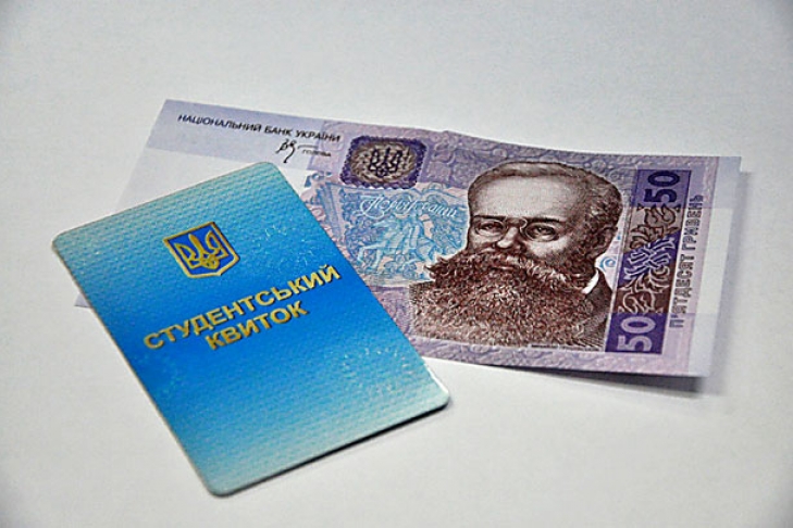 У Запорізькій міськраді розглядають петицію про пільговий проїзд для студентів