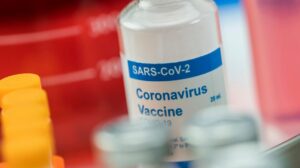 Вакцина Pfizer и Moderna могут вызвать проблемы с сердцем у молодых мужчин – ученые