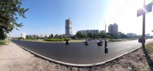 На Набережной в Запорожье отремонтировали дорогу к Дубовой Роще
