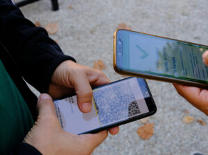 Сертификаты о выздоровлении и ПЦР-тесты появятся в «Дія» в ноябре