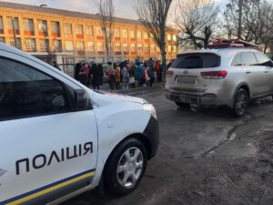 У Запоріжжі збільшилася кількість псевдомінувань торгових центрів та шкіл