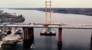 “Движение по вантовому мосту откроют 20-30 декабря”, – замглавы “Укравтодора” Андрей Ивко