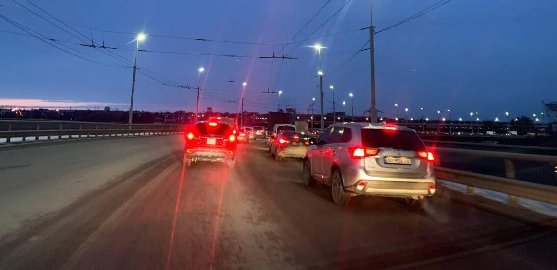 пробка плотина Запорожье мосты