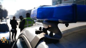 В Запорожье проверили, как водители пропускают автомобили со спецсигналами (ФОТО)