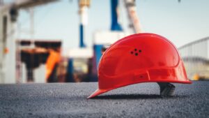 Середня зарплата в Україні 2024: де платять найбільше