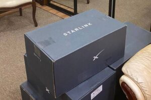 Станции спутникового интернета Starlink поступили в Запорожье