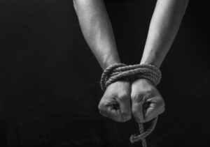 Оккупанты обустроили тюрьму в школе в Бильмаке: пытали украинских военных