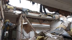 В Гуляйполе российские солдаты обстреляли школу: там находилось укрытие для людей