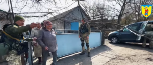 Воины теробороны Запорожья помогли эвакуировать людей из Донецкой области