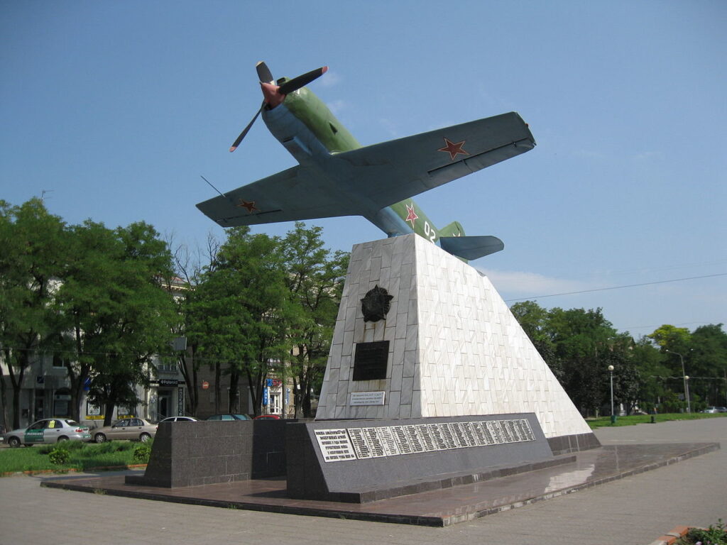 Снос памятника Запорожье - фейк
