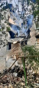 Оккупанты ударили по пятиэтажному дому в Гуляйполе