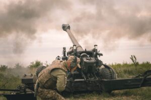В Запорожской области взлетел в воздух вражеский склад боеприпасов (ВИДЕО)