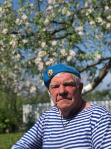 В Запоріжжя евакуювали херсонця Григорія Янченка, який зібрав півмільйона гривень для ЗСУ