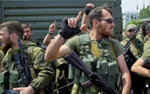 В Мелитополь съезжаются буряты, осетины и кадыровцы