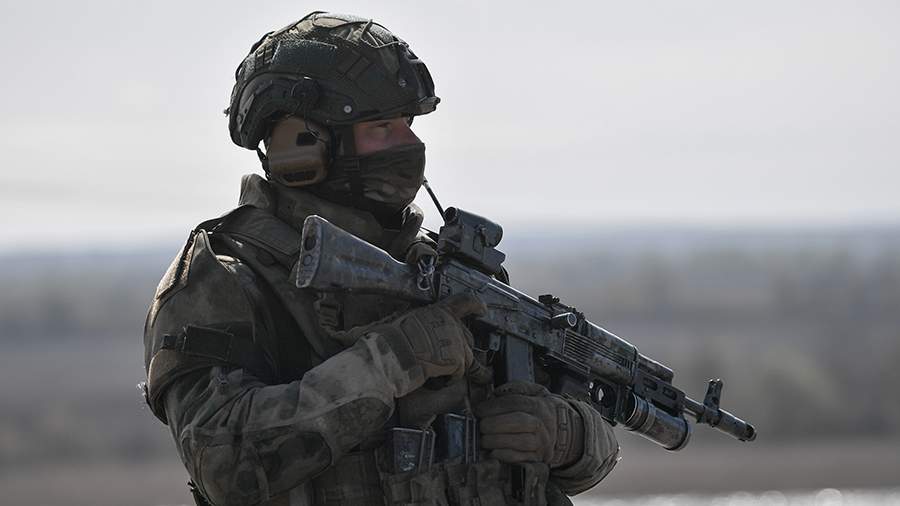 В Бердянск завезли военных “рогвардии”