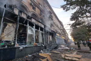 Глава Запорожской ОВА предупреждает о вероятности повторных ракетных атак