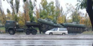 В сторону Бердянска фиксируют перемещение техники (ВИДЕО)