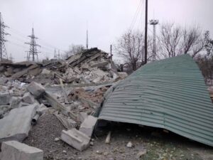 Росіяни вдарили ракетами у Вільнянському районі (ФОТО)