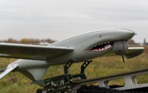 16 украинских предприятий будут собирать беспилотники для ВСУ, — Резников