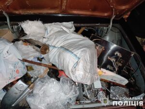 Полиция задержала в Запорожской области подозреваемых в краже на предприятии. ФОТО