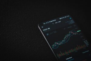 Как копировать сделки на Bybit и зарабатывать больше на стейкинге USDT: полный гид для инвесторов