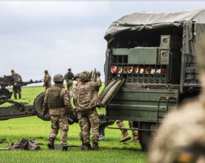 Фото с фронта: в Запорожье показали работы военного журналиста