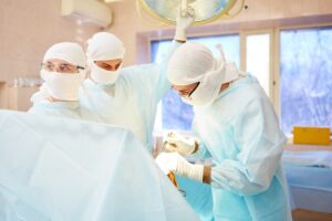 В обласній лікарні запоріжжя ортопеди врятували жінку від інвалідності
