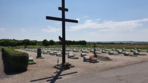 На Запоріжжі заборонили відвідувати кладовища на поминальні дні: де саме