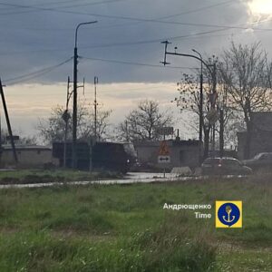 Линию укреплений в Запорожской области оккупанты строят из “зубов дракона”. ФОТО