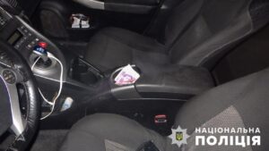 Пьяный водитель пытался дать взятку полицейским в Запорожье: какие последствия. ФОТО