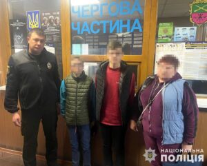 Подростки избили в Запорожье пожилого бездомного: полиция ведет расследование. ВИДЕО