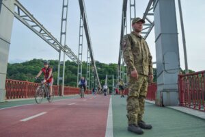 Фото за донати: бійцям ЗСУ на Запорізькому напрямі зібрали кошти на тепловізор