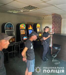 В Запорожье обнаружили подпольное игровое заведение