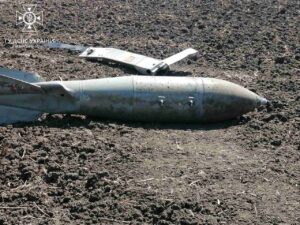 Над Запоріжжям збили КАБ: відповідь Повітряних сил