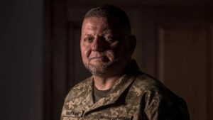 Война в Украине переходит на новый этап: Залужный рассказал The Economist о рисках для ВСУ