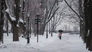 Запоріжців попереджають про ожеледицю
