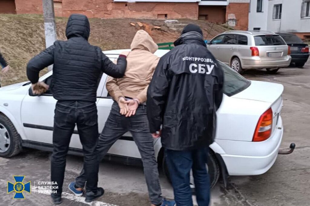 Колаборант із Запорізької області намагався втекти з країни