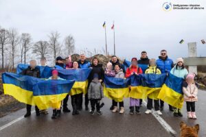 С оккупированных территорий вернули домой 11 детей (ФОТО)