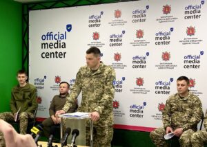 У Запоріжжі юнаки віком від 17 років мають стати на військовий облік: як це зробити