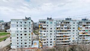 В Запорожье решили не восстанавливать разрушенный ракетой дом