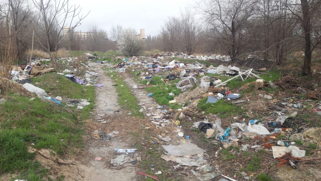 У Запоріжжі виявили незаконне сміттєзвалище