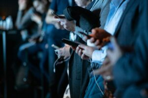 Руйнування, бої і цивільні жертви: як виглядають запорізькі новини про війну