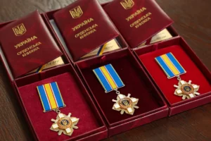 Зеленський нагородив трьох запоріжців до Дня Соборності