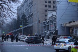 Кількість загиблих зросла: у Запоріжжі триває розбір завалів після атаки 10 грудня